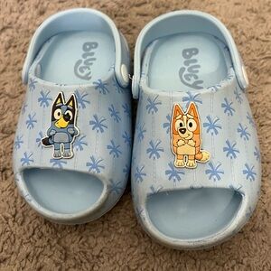 Bluey and Bingo Sandals Size 7